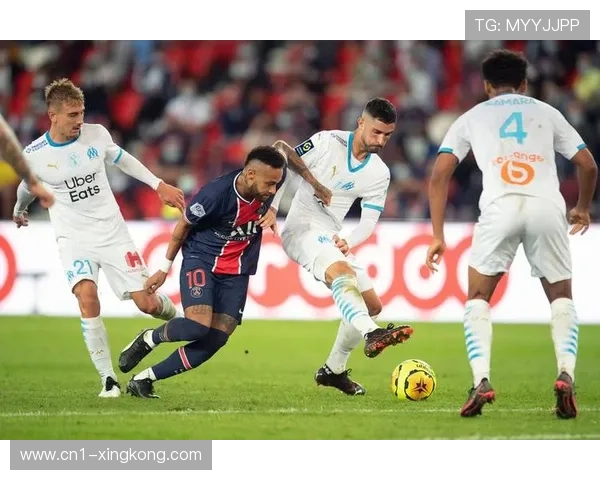 马赛进攻火力冠绝法甲 13轮轰30球创55年同期新高